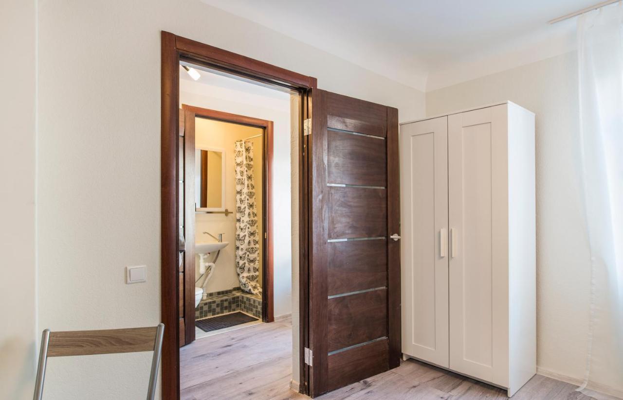 Jelgavas 52 Old Town 5 Min 4 Can Stay Free Parking Self Check In Out Riga Exterior foto